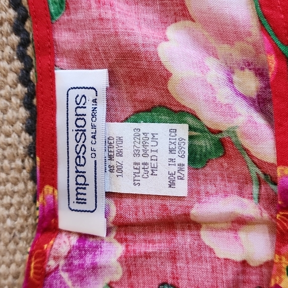 Impressions Short Sleeve Red Floral Dress - Picture 5 of 6